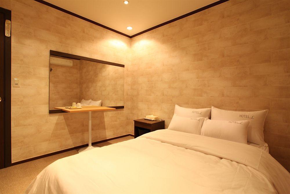 Gangnam L Apartment