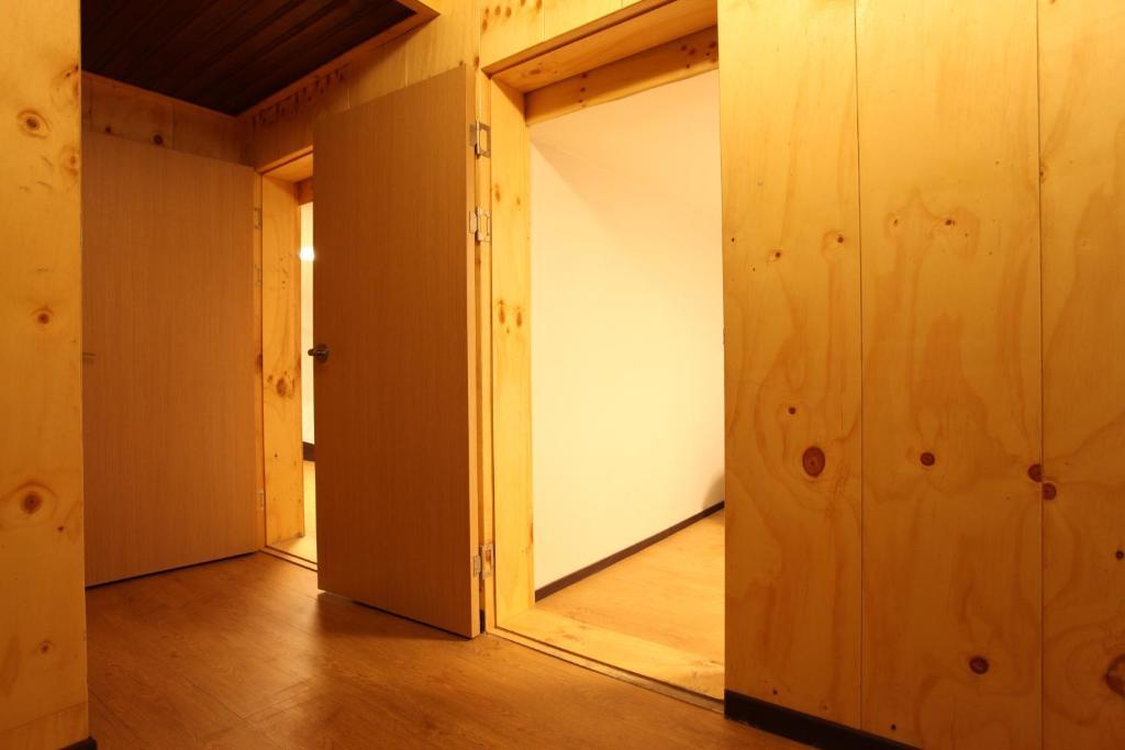 Gangnam L Apartment